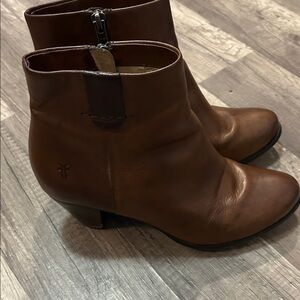 Frye Chestnut Leather Ankle Booties